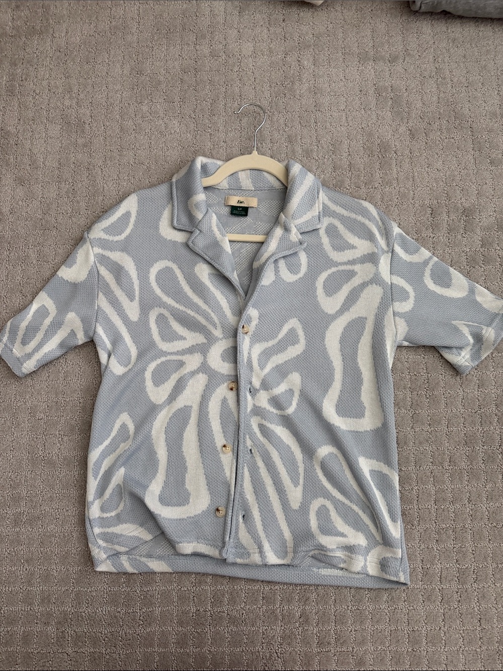 Unbranded Light Gray & White Patterned Short-Sleeve Button-Down Shirt
